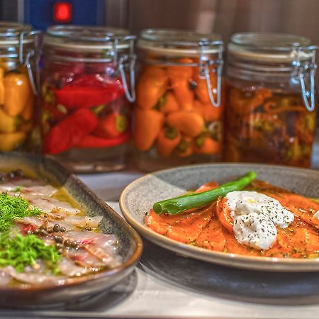 Bezalel Hotel - An Atlas Boutique Hotel Yerusalem Bagian luar foto